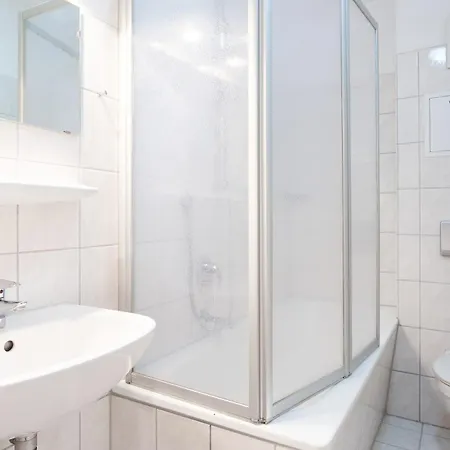 Апартаменти 503, Seepark *